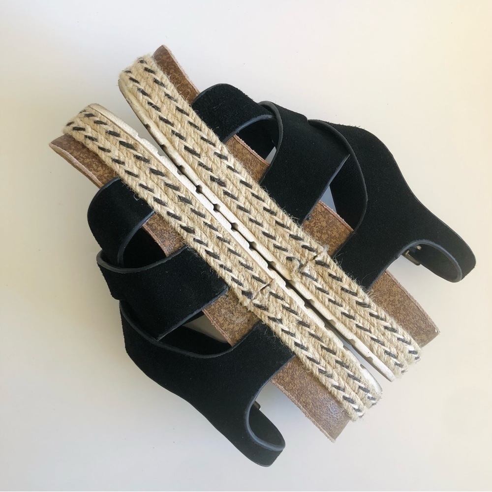 Muk Luks Beach Bingo Platform Espadrille Sandals - Picture 6 of 13
